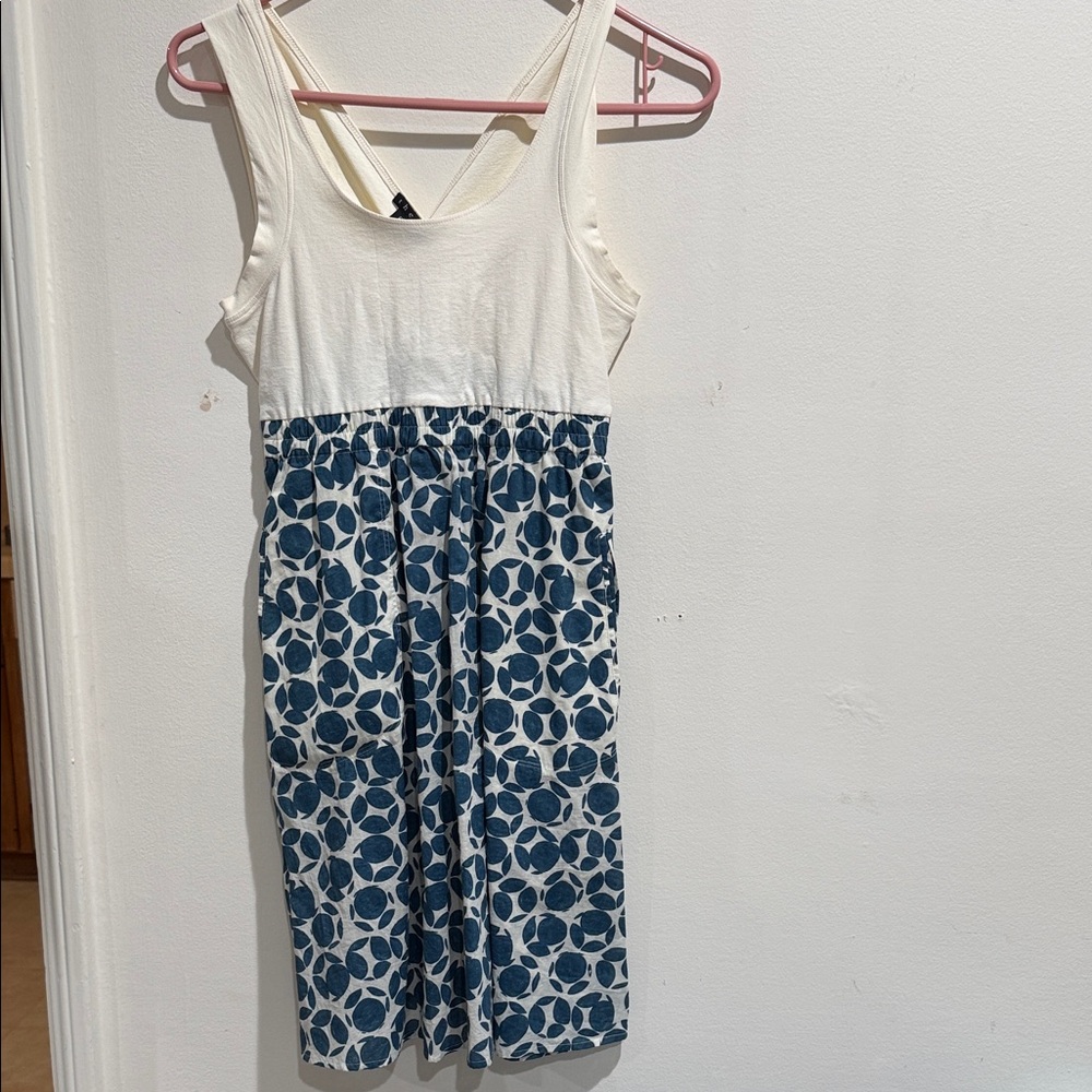Theory White and Blue Patterned Sleeveless Dress